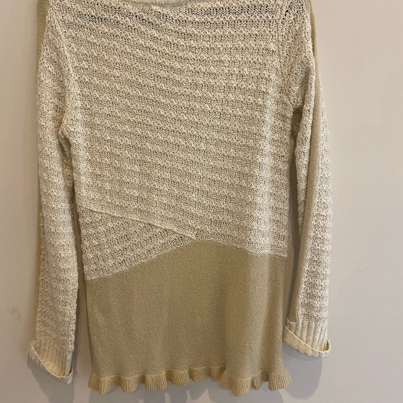 H&M Cream Sweater - Picture 2 of 5